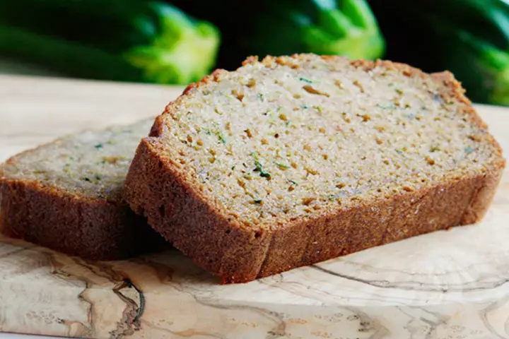 Zucchini And Oatmeal Bread