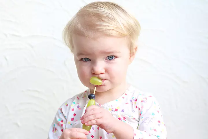 10 Healthy Fruit Snacks For Your Toddler_image