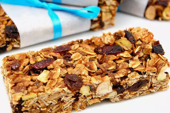 Oat And Fruit Granola Bars