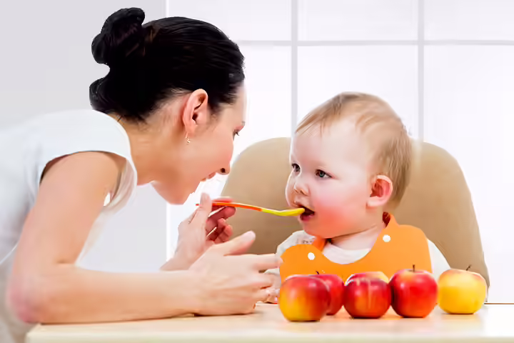 Apple Puree For Your Baby Apple Puree For Your Baby