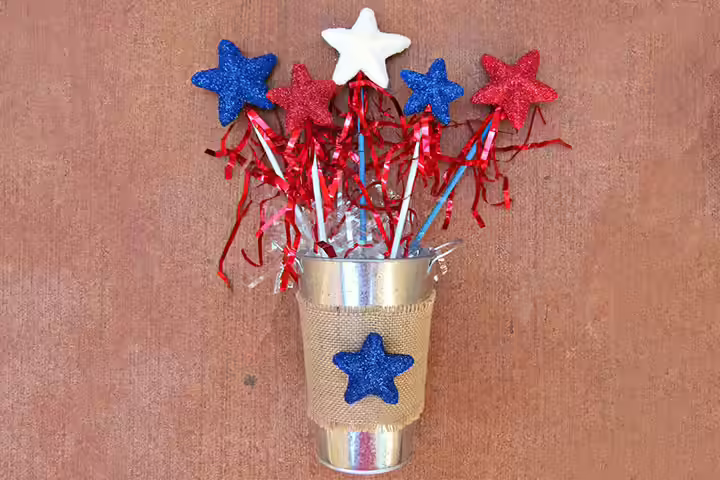 4th Of July Crafts For Kids - Glittery Star Wands Glittery Star Wands