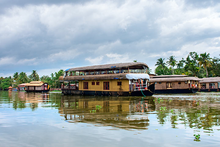 Cheap Honeymoon Packages-Alleppey