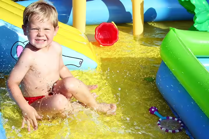 Summer Water Activities - Backyard Bath Backyard Bath