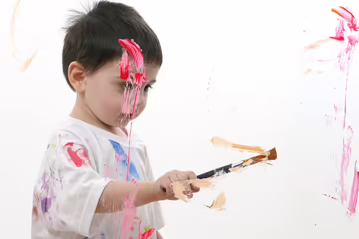 Painting the windows, indoor activities for toddlers Painting the windows, indoor activities for toddlers