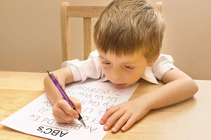 Trace the letter, indoor activities for toddlers