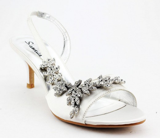 elegant bridal shoes ivory