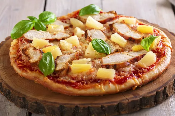 Chicken, pineapple, and cheese pizza pineapple recipes for kids