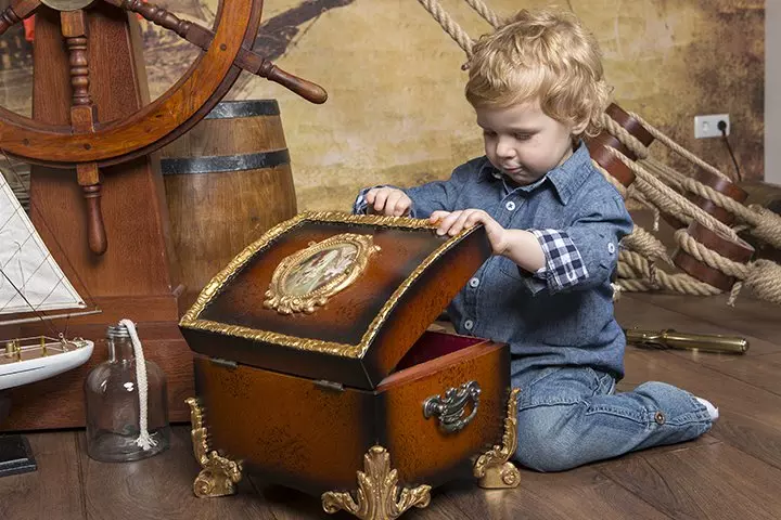 Treasure Hunt Ideas For Kids - Fun Treasure Hunt Around The House