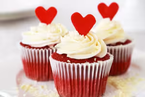 Red-Velvet-Cup-Cakes