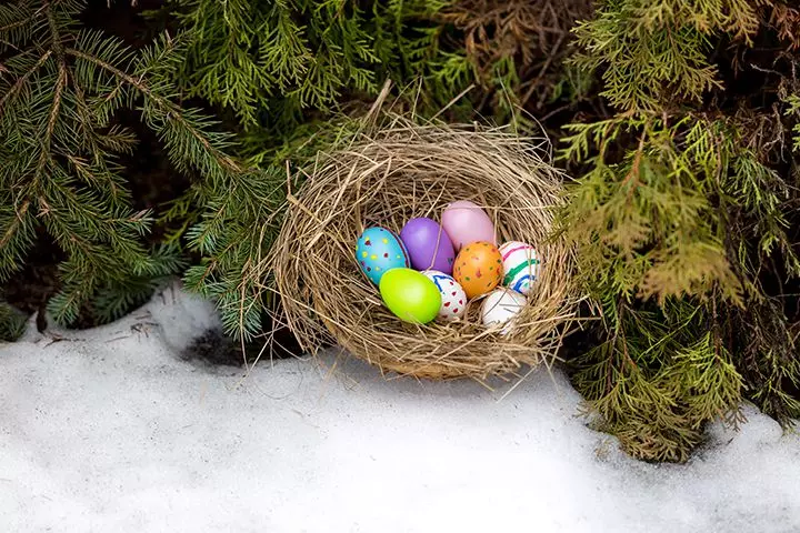 Backyard Games For Kids - Easter Egg Basket Race