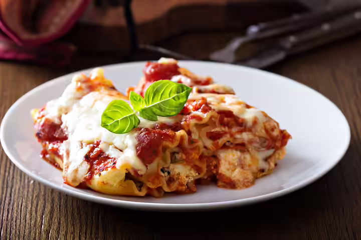 Easy lasagna rolls using Ricotta cheese when pregnant Easy lasagna rolls using Ricotta cheese when pregnant
