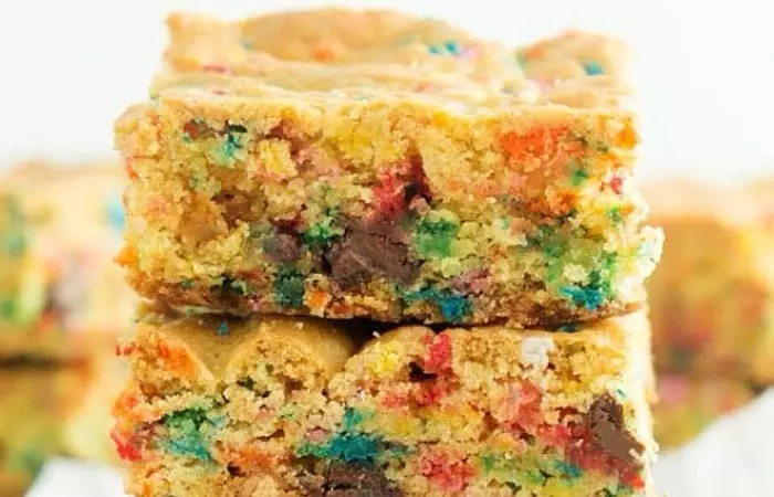 Funfetti Cake Mix Cookie Bars