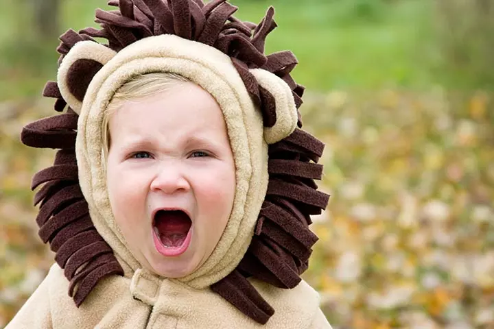 Lion Halloween costume for toddlers