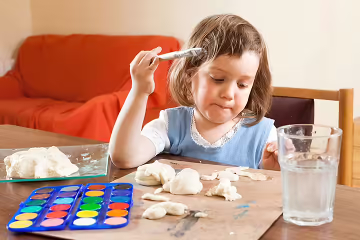 How To Teach Kids To Write - Playing With Dough How To Teach Kids To Write - Playing With Dough