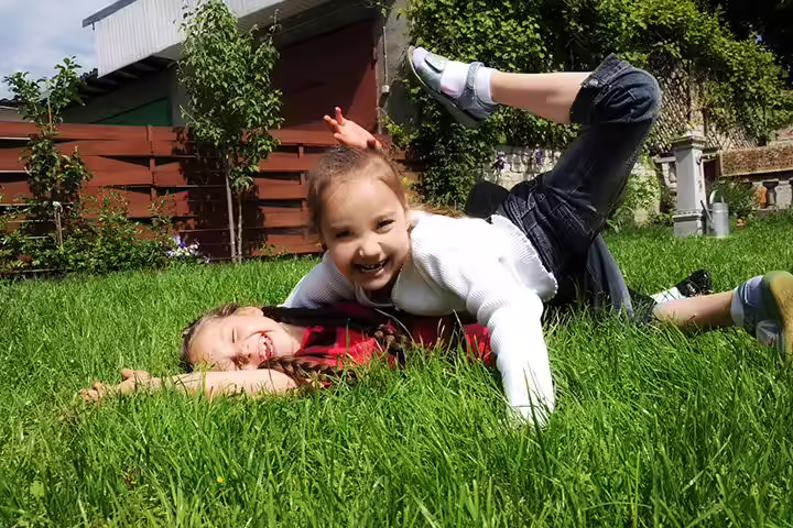 Backyard Games For Kids - Run And Catch Games Backyard Games For Kids - Run And Catch Games