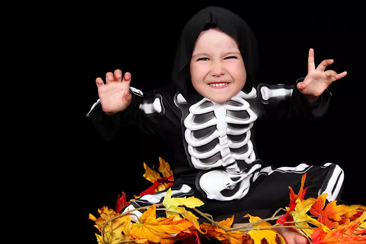 Skeleton Halloween costume for toddlers