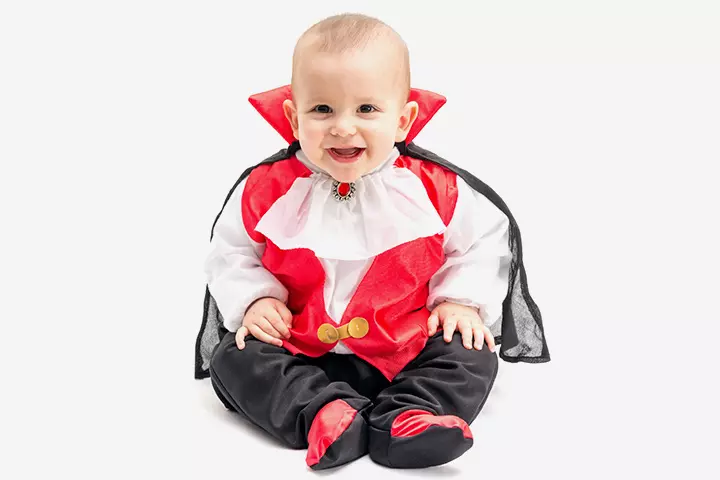 Vampire Halloween costume for toddlers