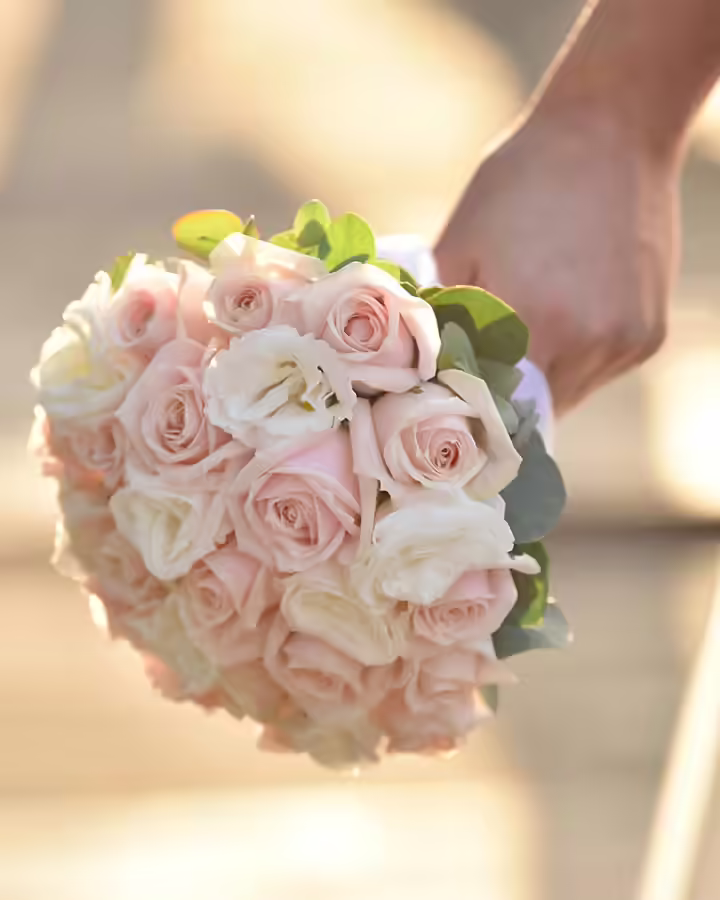 Wedding Bouquets - Winter’s Bride Wedding Bouquets - Winter’s Bride