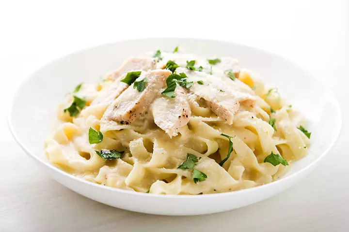 Dinner Recipes That Kids Can Make - Creamy Chicken Pasta