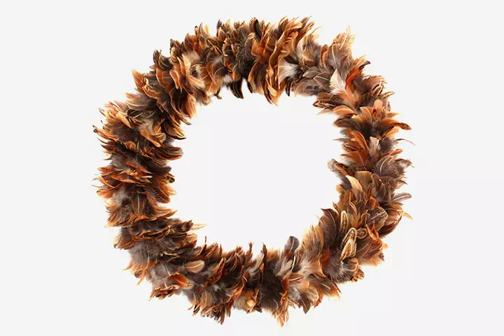 Christmas Craft Ideas For Kids - Feather Wreath