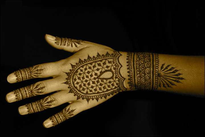 Latest Mehndi Designs - Bracelet & Rings Hand Design