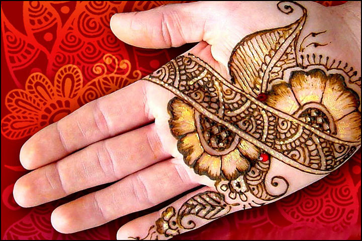 Traditional Mehndi Designs - Gorgeous Petals