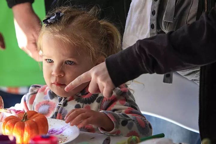 Painted pumpkin, thanksgiving crafts for toddlers