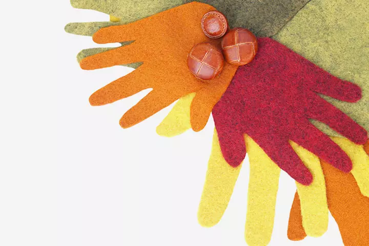 Thanksgiving hand wreath crafts for toddlers