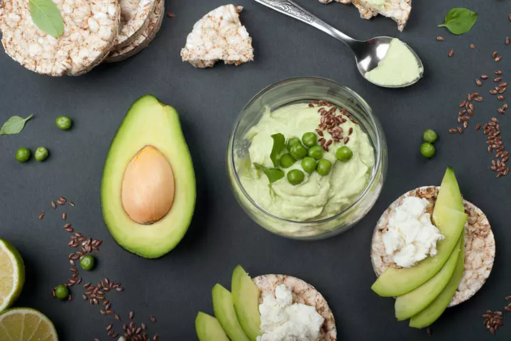 Pea And Avocado Mash With Cottage Cheese lunch idea for toddlers