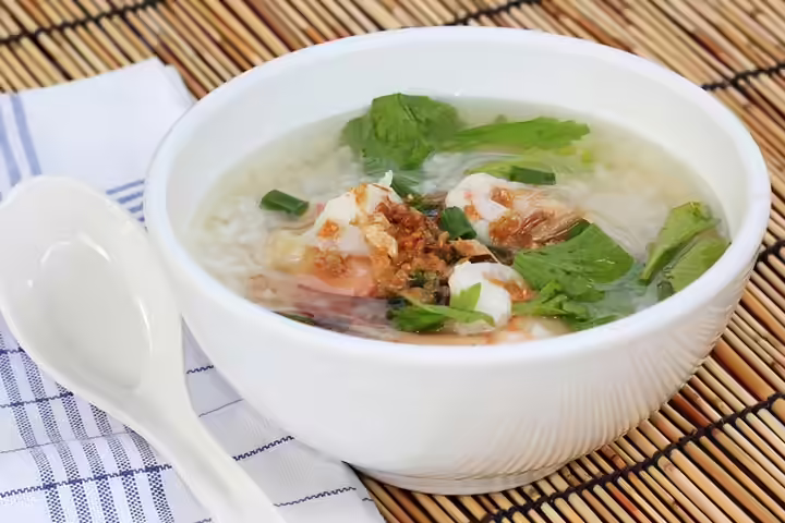 Rice, Spinach, And Chicken Porridge lunch idea for toddlers Rice, Spinach, And Chicken Porridge lunch idea for toddlers