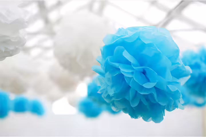 Christmas Craft Ideas For Kids - Tissue Pom Pom Christmas Craft Ideas For Kids - Tissue Pom Pom