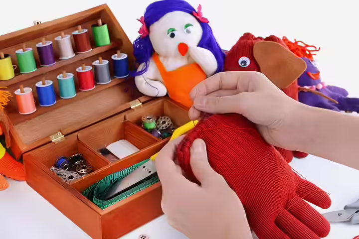 Turkey hand puppets, Thanksgiving crafts for toddlers Turkey hand puppets, Thanksgiving crafts for toddlers