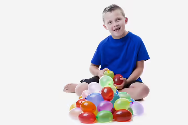 Summer Activities For Tweens - Water Balloon Catch Summer Activities For Tweens - Water Balloon Catch