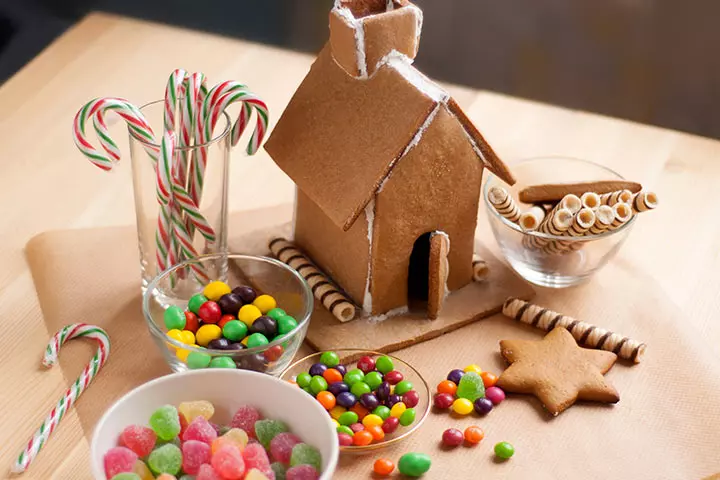 How To Make A Gingerbread House For Your Kid?_image