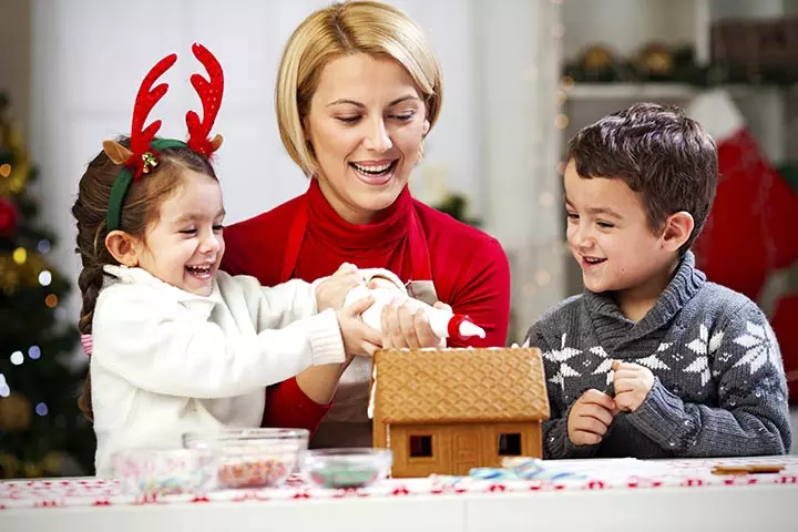 Gingerbread House For Kids - Graham Cracker Gingerbread House