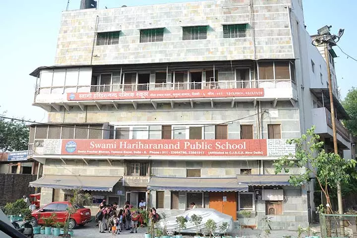 Swami Hariharanand Public school, ICSE schools in Delhi for kids