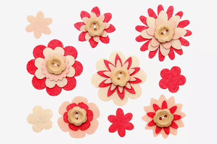 Button flower crafts for preschoolers and kids