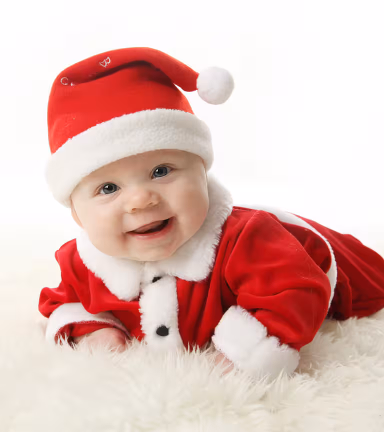Cute-Christmas-Outfits-For-Your-Babies