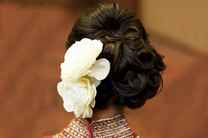 Maharashtrian Bridal Hairstyles - 8 Perfect Marathi Hair Styles