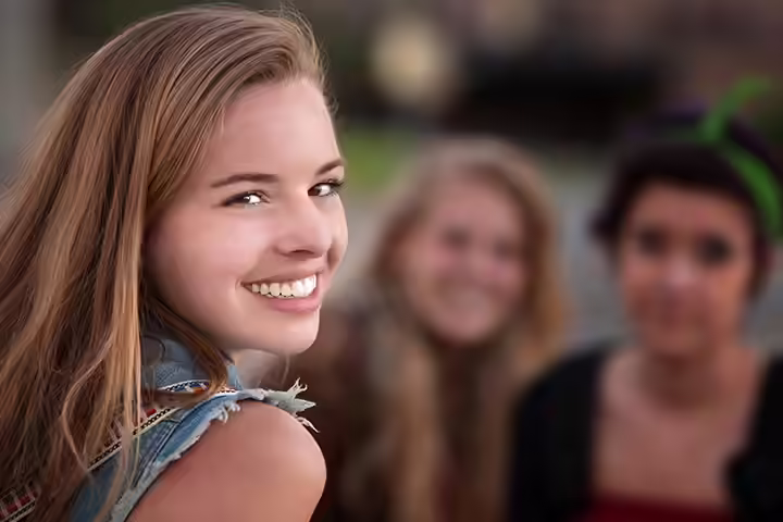 Games For Teenage Girls - Truth, Truth, Lie Games For Teenage Girls - Truth, Truth, Lie