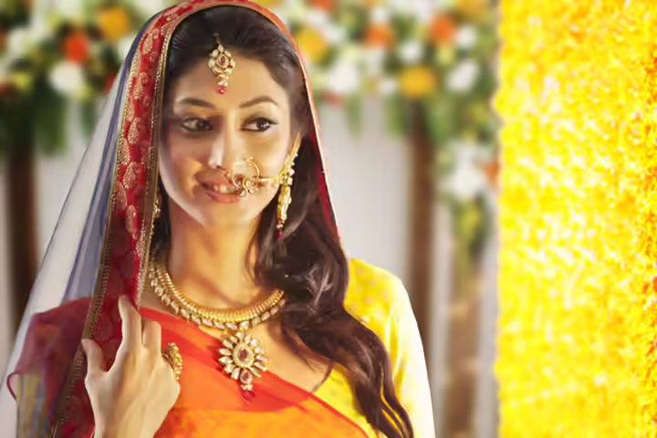 A-beautiful-bride-smiling