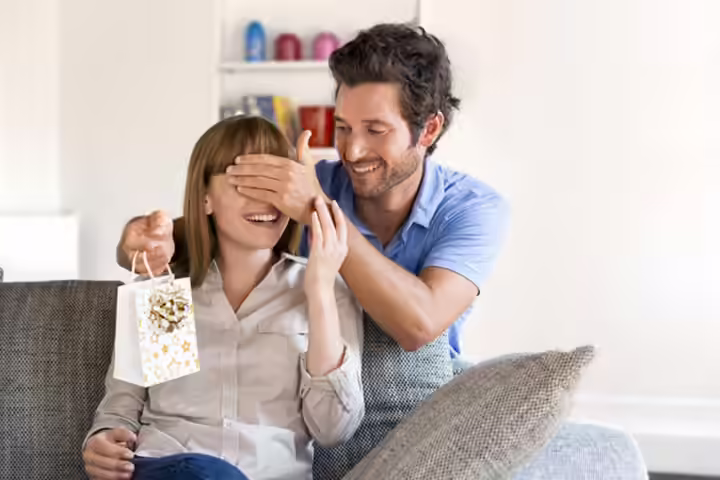 Tips On How To Make Your Wife Feel Special - Hand-Made Gifts Tips On How To Make Your Wife Feel Special - Hand-Made Gifts