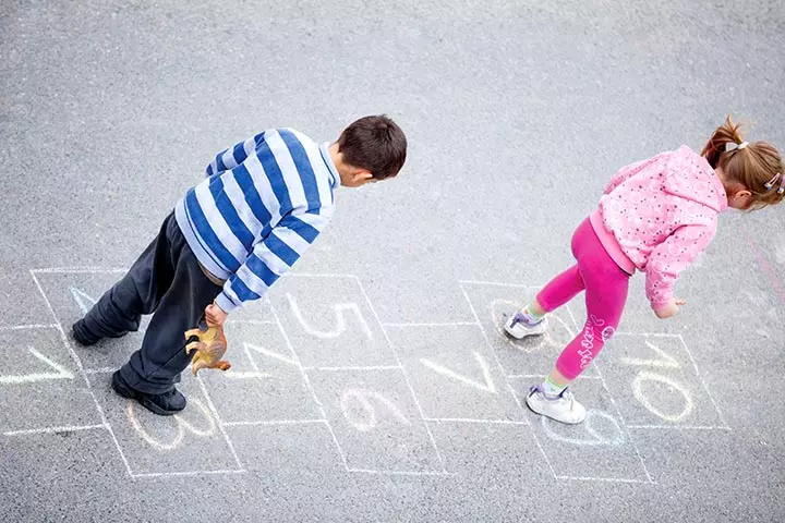 Rhyming Activities For Kindergarten - Hopscotch Rhymes