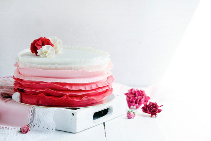 White Wedding Cakes - The Ribbon Cake