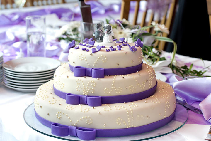 Vintage Wedding Cakes - Three Purple Bows