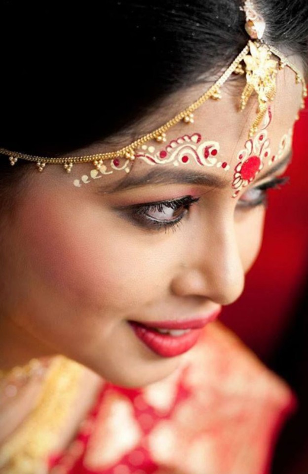 Bengali Bridal Makeup With 10 Amazing Pics And Videos 0099