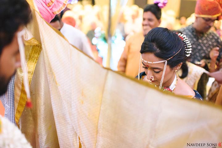 Antarpat-Rituals-Maharashtrian-Wedding-photography