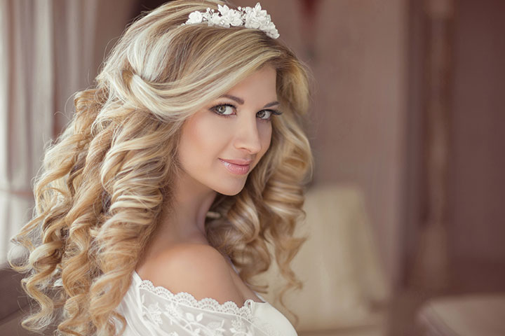 35 Curly Hair Wedding Styles for Long Medium  Short Cuts