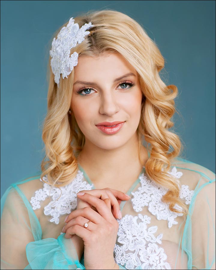 Centred-Parting-With-Thick-Curls-bridal-hair-style