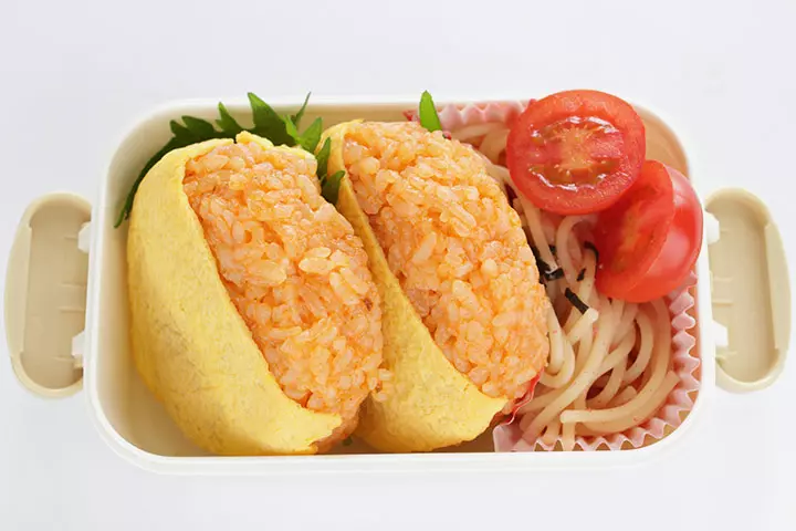 Bento Box Lunch Ideas For Kids - Chicken And Rice Rolls With Spaghetti Bento Box